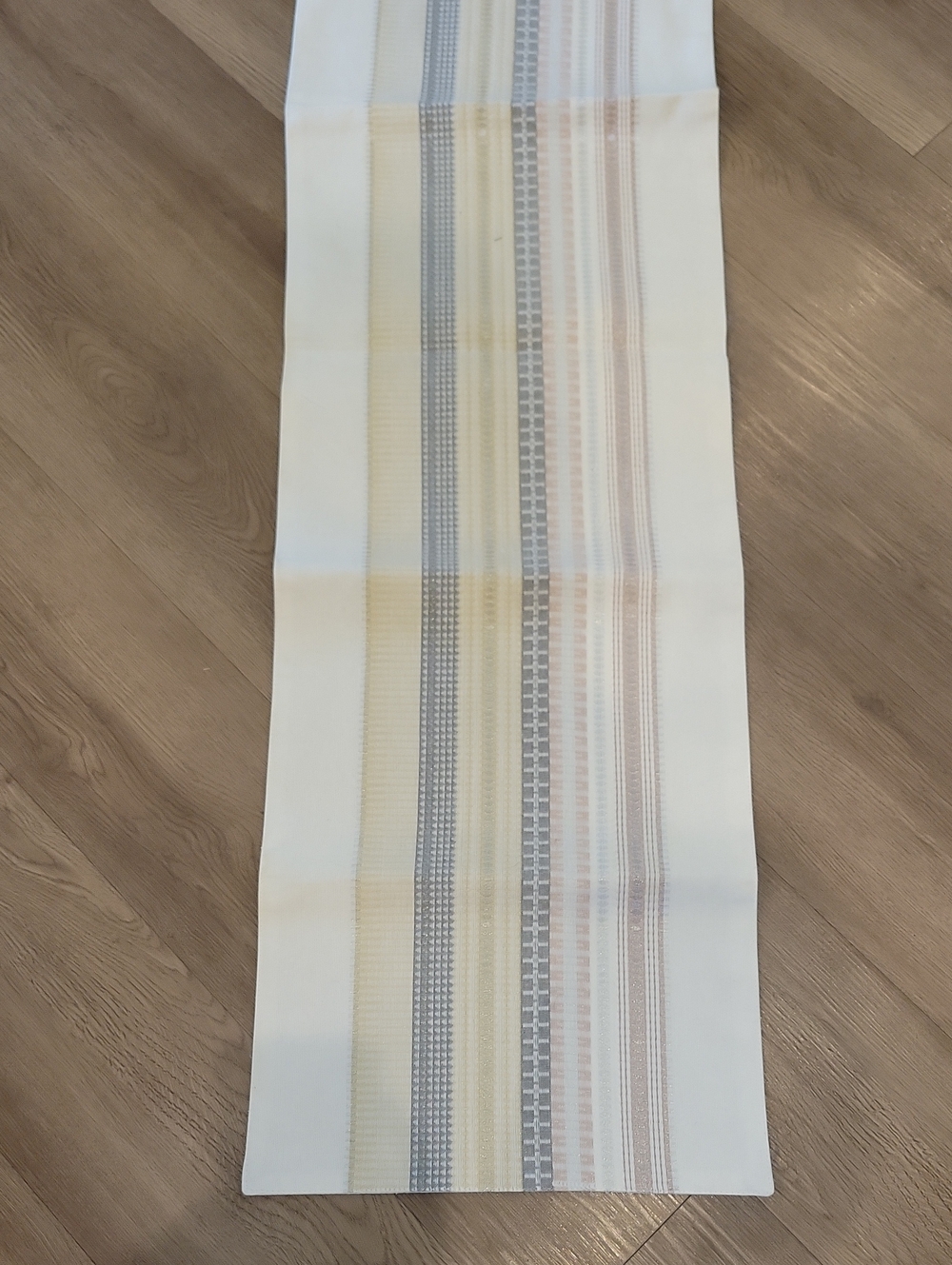 Threshold Table Runner - Picture 2 of 6